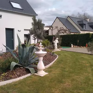 6bis Rue De La Boussaquiere St Broladre Frühstückspension