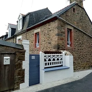 Hébergement de vacances La Petite Maison Du Portrieux, Saint-Quay-Portrieux